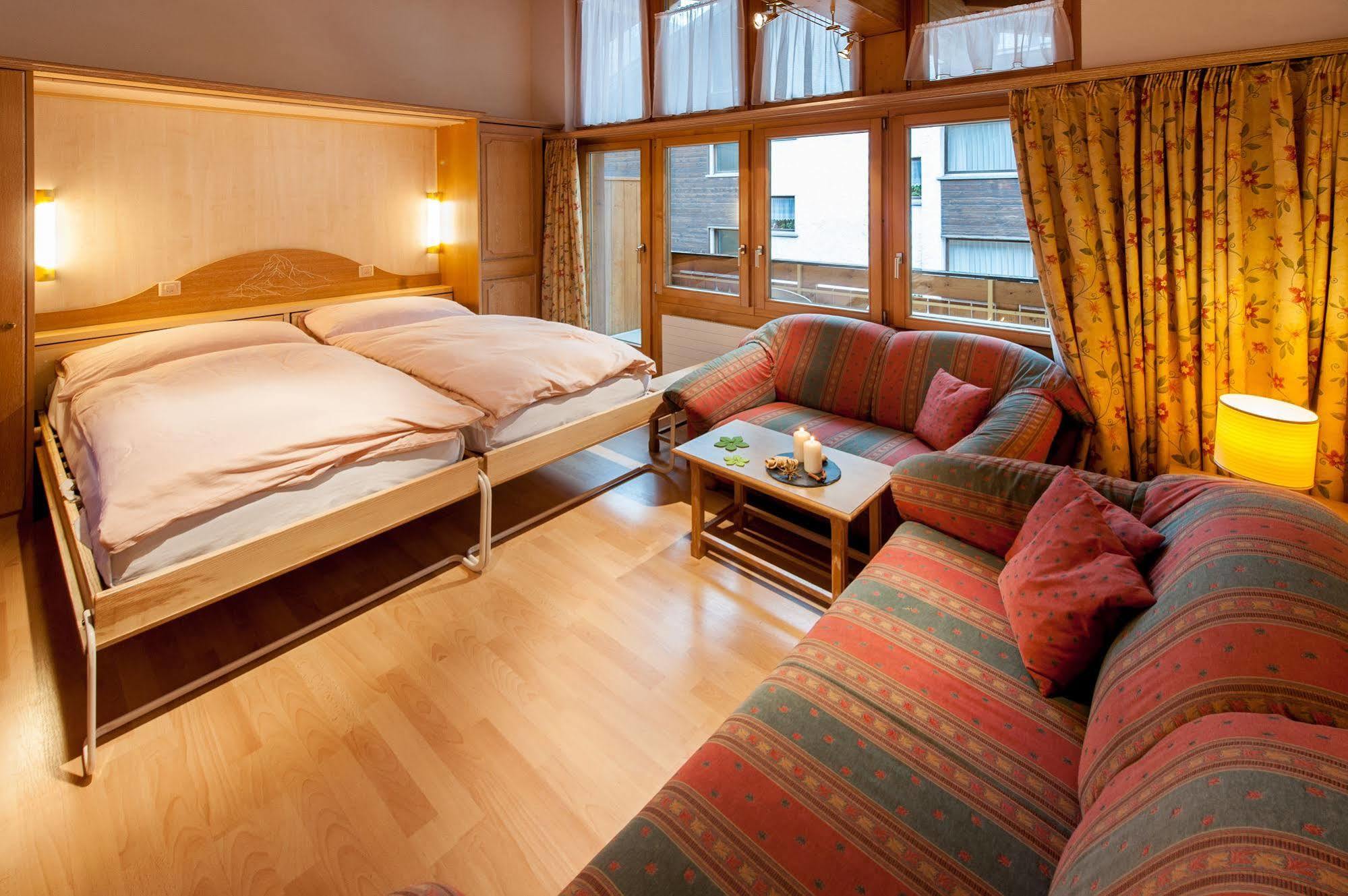 Appartements Zermatt Paradies Exterior foto